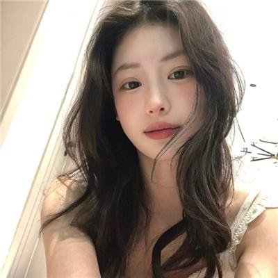 恰如白梨尽落渊