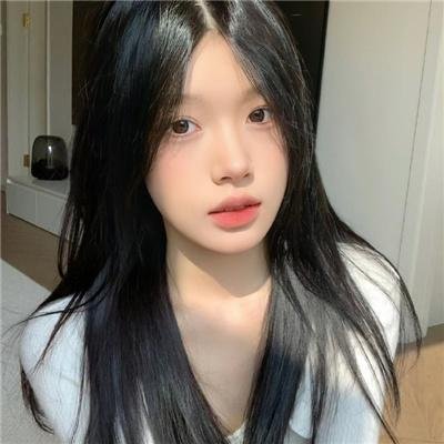 树林里的粉红色