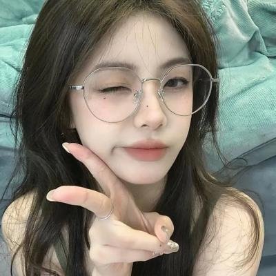 我刚辞职系统逼我当团宠